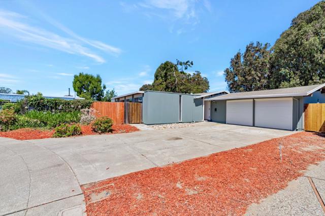 106 Eliza Court, Foster City CA: https://media.crmls.org/mediaz/9718faa2-a524-4091-a4fc-df8b4c7c0806.jpg