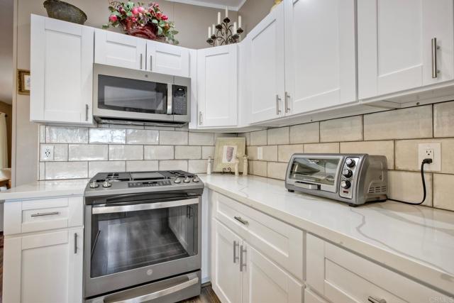Detail Gallery Image 23 of 35 For 28890 Lilac Rd Spc 167 #167,  Valley Center,  CA 92082 - 3 Beds | 2 Baths