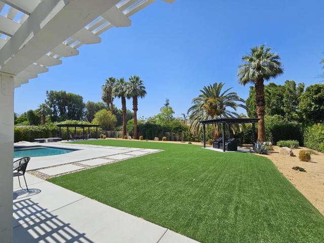 Image 44 of 55 For 72278 Barbara Drive