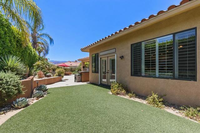 63 San Marino Circle, Rancho Mirage CA: https://media.crmls.org/mediaz/971b068b-1259-421d-9245-b7450424c6b2.jpg