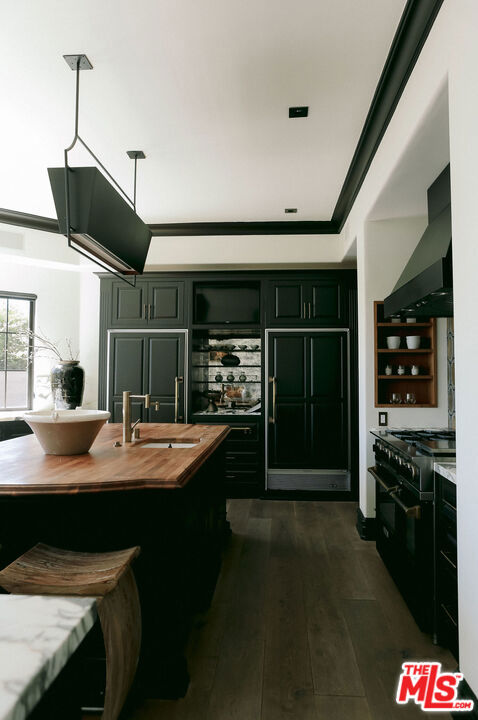 Image 11 of 43 For 888 Toulon Drive