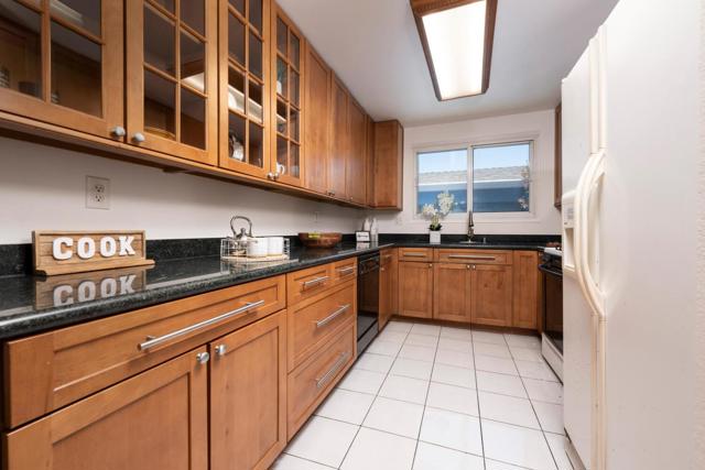 38 Hampshire Avenue, Daly City CA: https://media.crmls.org/mediaz/971bdacc-0b62-486e-a291-f699b61ec4bf.jpg