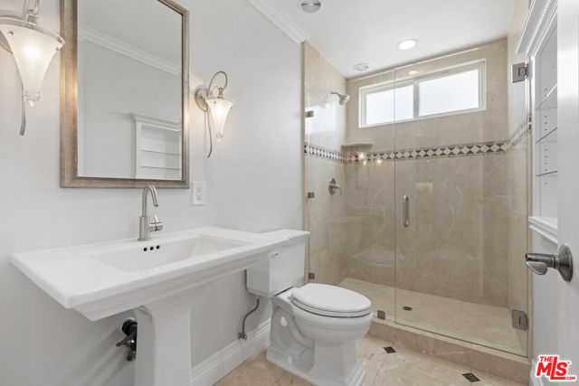 222 Calle Descanso, Walnut CA: https://media.crmls.org/mediaz/971bf824-4d72-4d6c-8ad7-6e8617b6329b.jpg