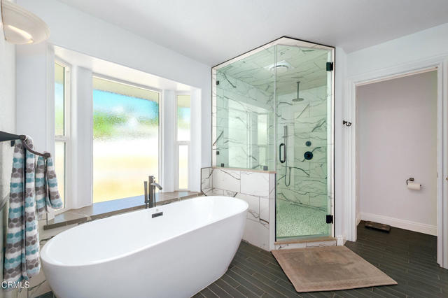 2207 Terra Bella Lane, Camarillo CA: https://media.crmls.org/mediaz/971ce051-3443-4135-b352-bea7b5b129ec.jpg