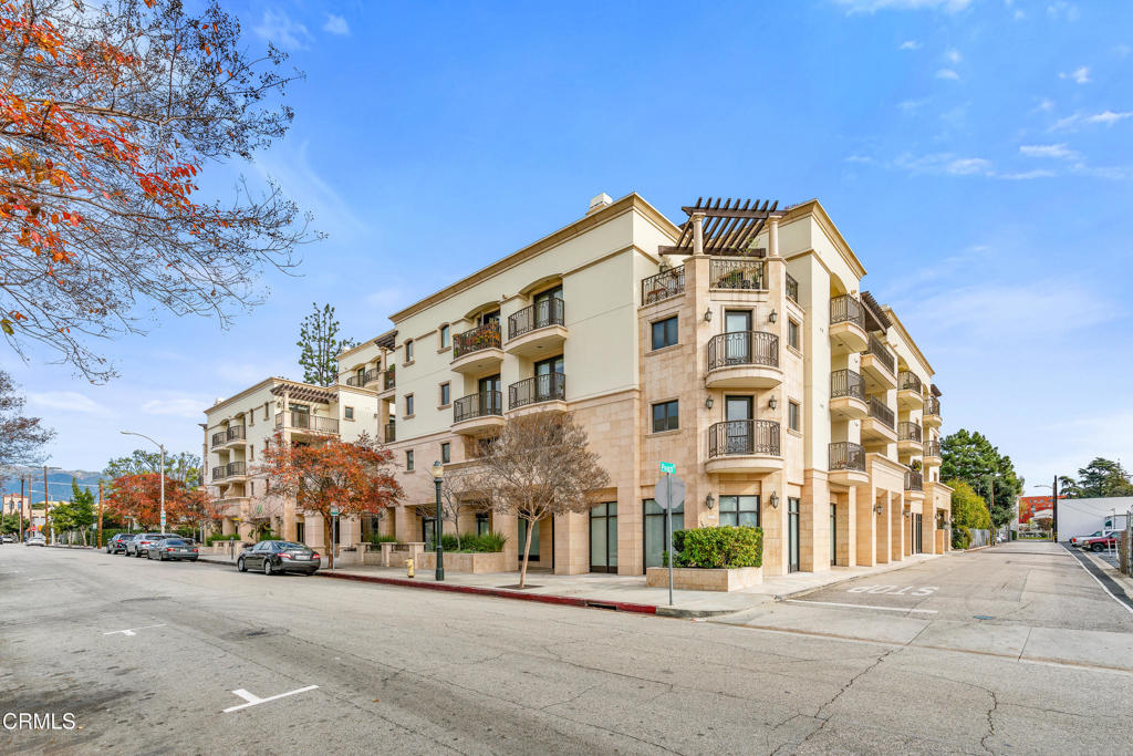 250 S De Lacey Avenue #402A