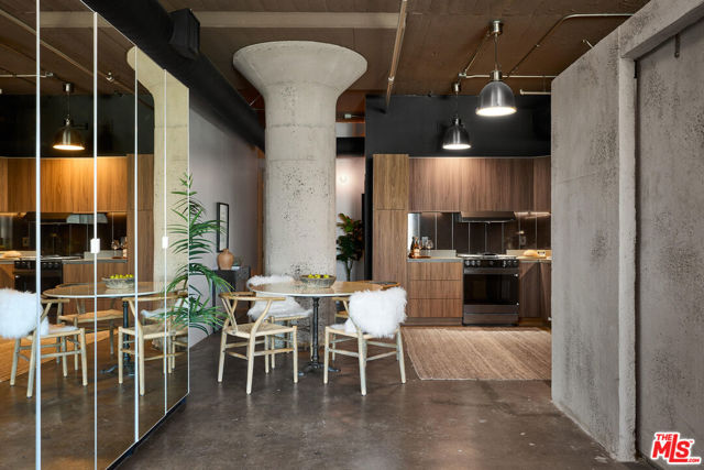 1855 Industrial Street, Los Angeles CA: https://media.crmls.org/mediaz/971df227-d1e2-4ef8-ba26-760bc228ef6b.jpg