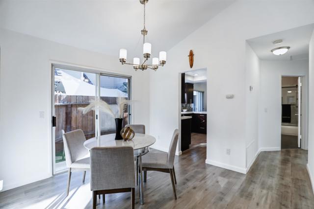 10366 Rancho Carmel Dr, San Diego CA: https://media.crmls.org/mediaz/971e40e2-49be-453a-8878-bef0fd0ac465.jpg