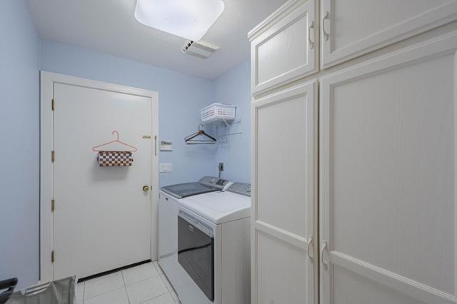 25547 Meadowview Circle,  CA: https://media.crmls.org/mediaz/971fe3dd-e8d7-48be-ba24-970668b15897.jpg