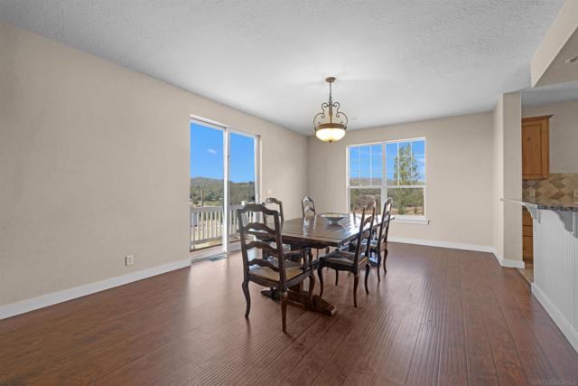 16725 Harrison Park Trail, Julian CA: https://media.crmls.org/mediaz/972091fd-3765-4e18-bfca-dc875350259a.jpg
