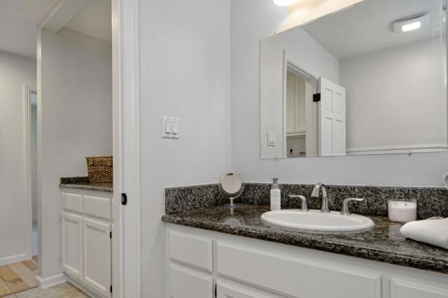 Image 19 of 34 For 21571 Almaden Road
