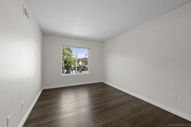 12372 Mona Lisa St, San Diego CA: https://media.crmls.org/mediaz/97213682-7a31-4b3f-8c9d-6b221bd2b8f4.jpg