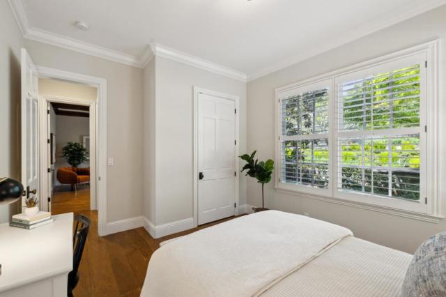 125 Stonepine Road, Hillsborough CA: https://media.crmls.org/mediaz/9721ae41-d388-4dd6-a117-6a0ceb0e0c8b.jpg