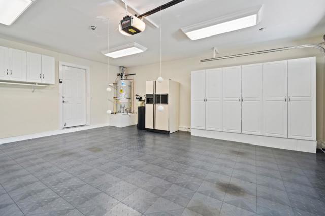 1147 Arrowhead Road, Pebble Beach CA: https://media.crmls.org/mediaz/972225a5-f321-477b-884f-8a00dc479585.jpg