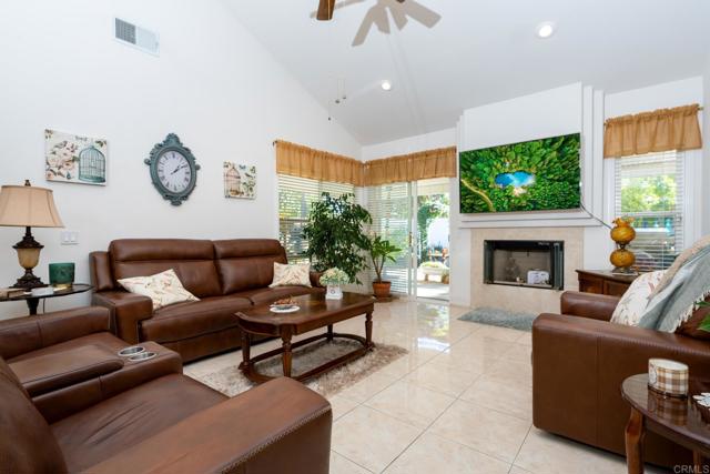 Detail Gallery Image 9 of 39 For 2807 Manzanita View Rd, Alpine,  CA 91901 - 3 Beds | 2 Baths