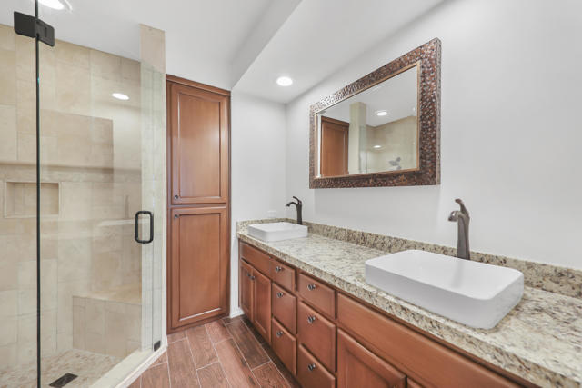 54801 Inverness Way, La Quinta CA: https://media.crmls.org/mediaz/9723bf27-a9e4-4f8c-bf20-fbc6df98d1cb.jpg