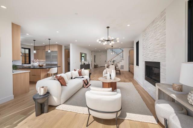 Image 12 of 40 For 2615 Hillside Drive