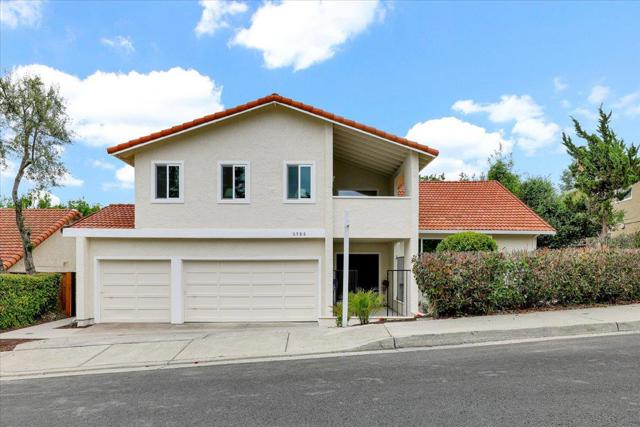 6586 Woodcliff Court, San Jose CA: https://media.crmls.org/mediaz/972603e4-6a5e-4440-94ae-ec6bf010f6b2.jpg
