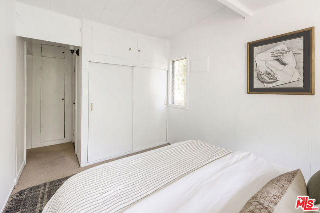 10411 Quito Lane, Los Angeles CA: https://media.crmls.org/mediaz/9726474f-89fa-4aec-95a0-dd9ffde1c23e.jpg