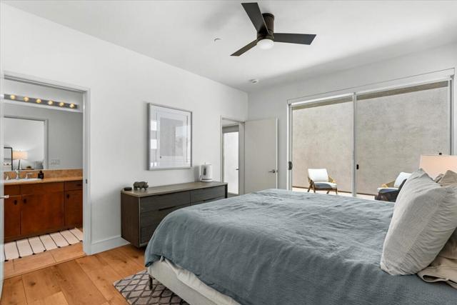 252 Breeze Loop, Palm Springs CA: https://media.crmls.org/mediaz/97280d2b-e630-4f33-bc9d-e68db5cbff29.jpg