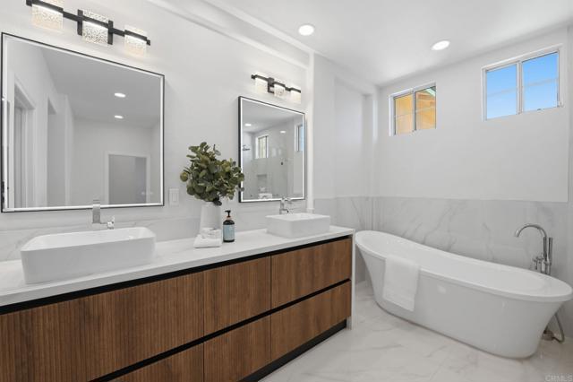 Detail Gallery Image 47 of 75 For 7117 Tatler Rd, Carlsbad,  CA 92011 - 2 Beds | 2/1 Baths