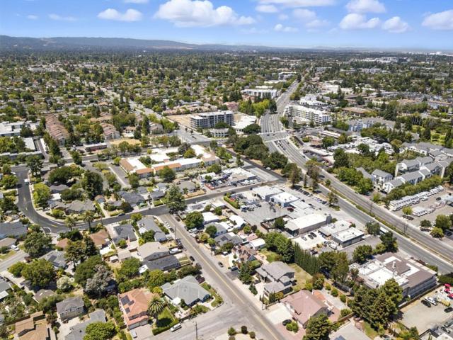 956 Bryant Way, Sunnyvale CA: https://media.crmls.org/mediaz/97285cf7-6d13-45f5-8b79-63557e4ada98.jpg