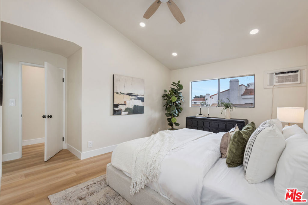 MLS #25623755 image #22