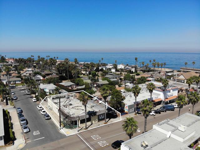 4705 Point Loma Ave, San Diego CA: https://media.crmls.org/mediaz/972b9c1f-872d-48e9-92cc-8143d1127668.jpg
