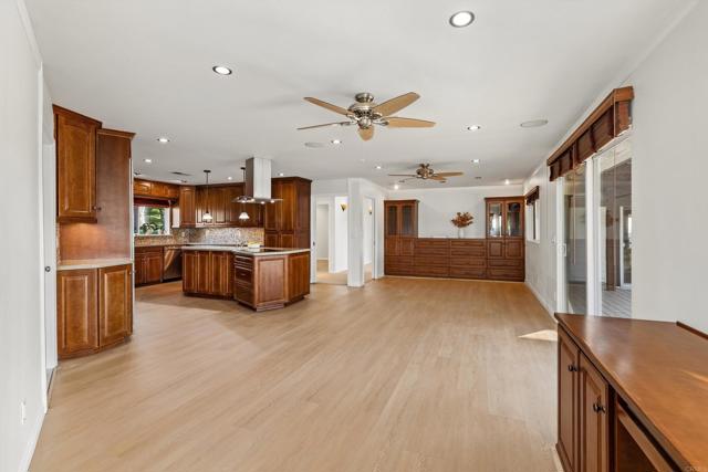 Detail Gallery Image 9 of 54 For 26332 Sky Dr, Escondido,  CA 92026 - 3 Beds | 2/1 Baths