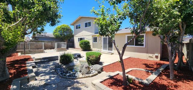 1458 Adams Street, Salinas CA: https://media.crmls.org/mediaz/972d1b89-7f20-4986-b93d-b1d00383fa5c.jpg