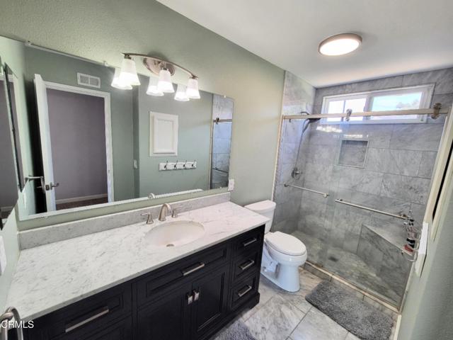 6673 Sora Street, Ventura CA: https://media.crmls.org/mediaz/972f2f6e-09bd-4528-9096-69e0a401db4d.jpg