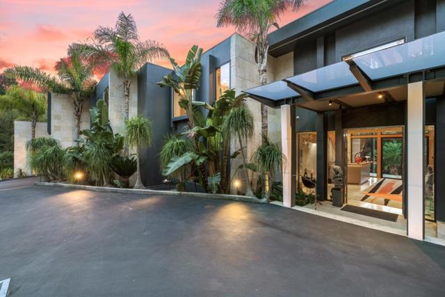 27673 Lupine Road, Los Altos Hills CA: https://media.crmls.org/mediaz/972f32fe-4b08-4ab3-9707-426c258836f8.jpg