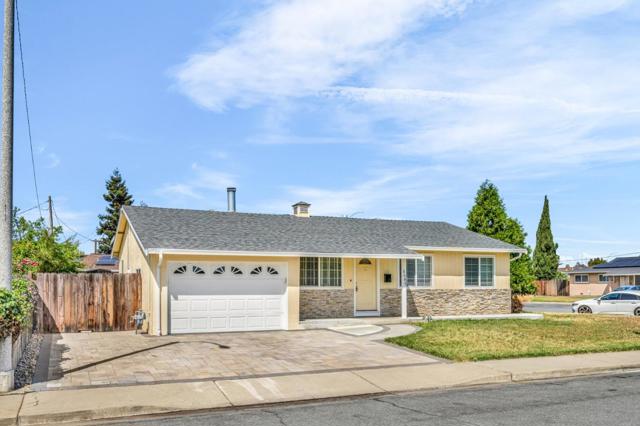 5585 Shana Street, Fremont CA: https://media.crmls.org/mediaz/972fbf6c-aa30-40a9-b9d4-33199d051ccd.jpg
