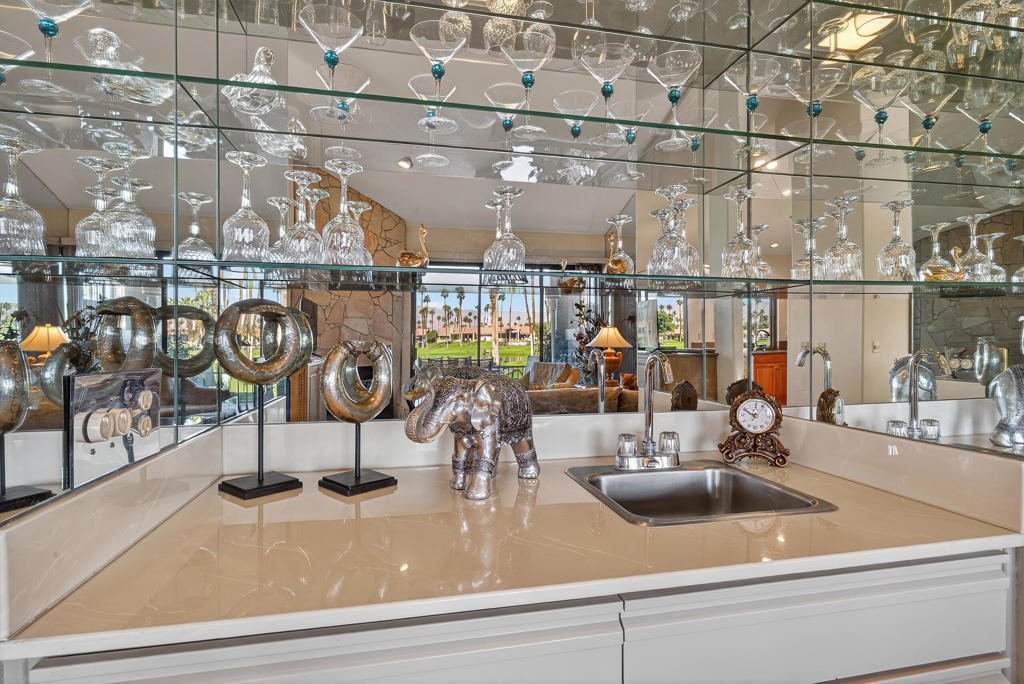 MLS #219138545DA image #13