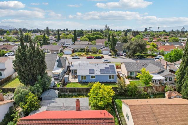 3039 Vesuvius Lane, San Jose CA: https://media.crmls.org/mediaz/97308bda-63da-4b60-8eb1-c656bb954c98.jpg