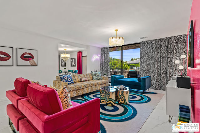 2602 N Whitewater Club Drive, Palm Springs CA: https://media.crmls.org/mediaz/9732ed22-fe5e-490d-be16-f1930d9062cc.jpg