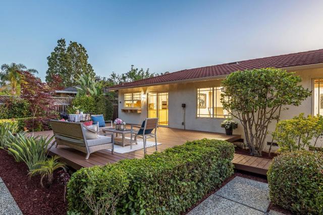 12141 MARILLA Drive, Saratoga CA: https://media.crmls.org/mediaz/9733bd5a-e976-4823-adcd-7885033f0679.jpg