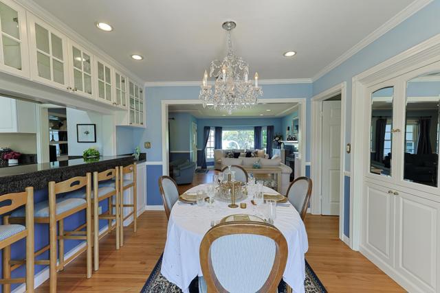Image 9 of 55 For 733 Alameda  