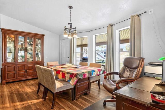 Image 30 of 49 For 20555 Mountain View Road