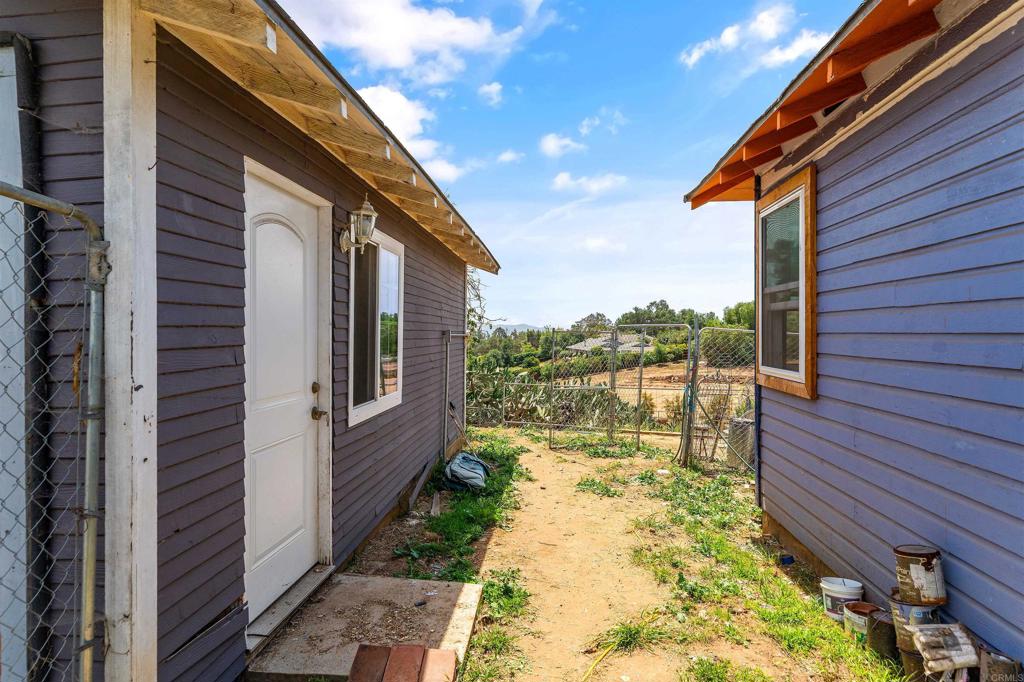 9735C2F8 B954 4008 B03B 026Db7382892 2163 Gracey Lane, Fallbrook, Ca 92028 &Lt;Span Style='BackgroundColor:transparent;Padding:0Px;'&Gt; &Lt;Small&Gt; &Lt;I&Gt; &Lt;/I&Gt; &Lt;/Small&Gt;&Lt;/Span&Gt;