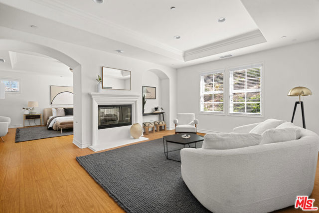 1772 Tamarack Street, Westlake Village CA: https://media.crmls.org/mediaz/97363bf1-8959-4ec1-8544-8024d7d65874.jpg