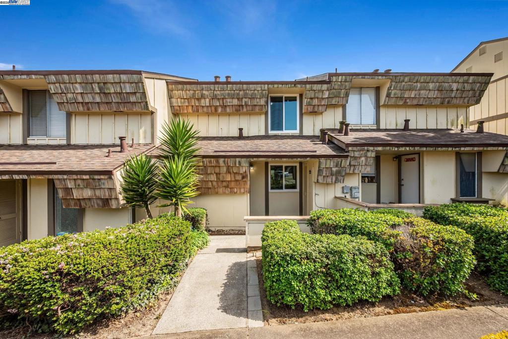 2751 Duhallow Way