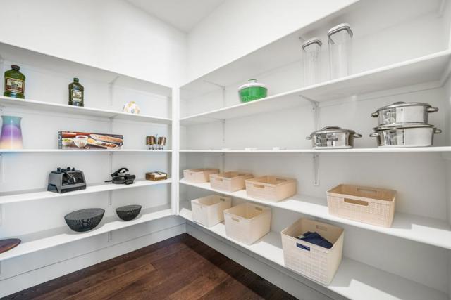 18312 Corte Simon, Morgan Hill CA: https://media.crmls.org/mediaz/9737b3aa-959e-4214-ba31-87d22d8ca02d.jpg