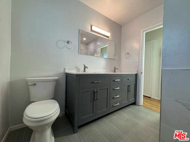 3745 S Victoria Avenue, Los Angeles CA: https://media.crmls.org/mediaz/9737e4c2-c2d6-49c7-8cc1-558664b67a13.jpg