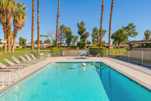 2910 Calle Loreto, Palm Springs CA: https://media.crmls.org/mediaz/9739ec73-f31b-4afa-b3c5-91b397d86b66.jpg