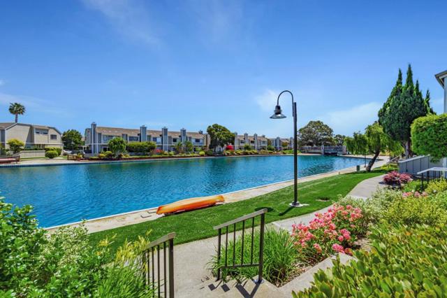 843 Juno Lane, Foster City CA: https://media.crmls.org/mediaz/973a7f6b-da85-47ec-8b1c-d4739cfbb518.jpg