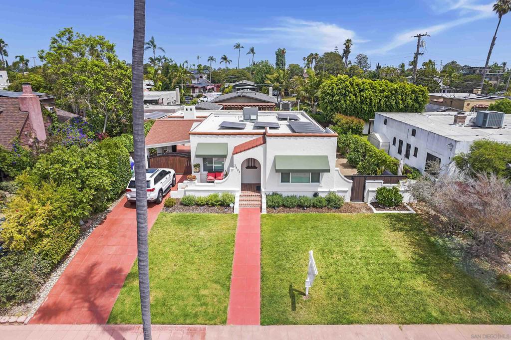 MLS #250035692SD img 1