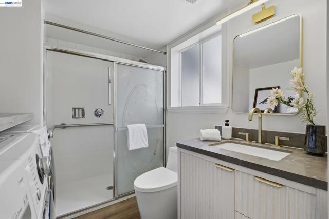 Image 26 of 39 For 7574 Birkdale Dr