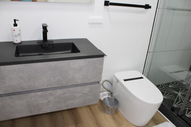 55 Camisa Lane, Palm Desert CA: https://media.crmls.org/mediaz/973d4e46-8fa7-4e40-8abe-116fbc07a4ca.jpg