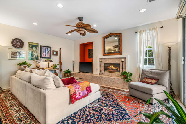 79756 Cassia Street, La Quinta CA: https://media.crmls.org/mediaz/973e6ca7-610b-4fc4-89e1-236aa4438de9.jpg
