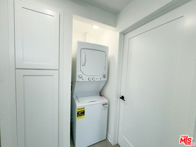 321 S Fickett Street, Los Angeles CA: https://media.crmls.org/mediaz/973ea557-52a2-49c5-8546-9129c5b9ebc6.jpg